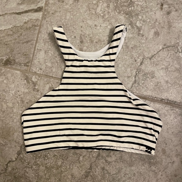 Billabong Women’s Swim Top - Picture 1 of 4